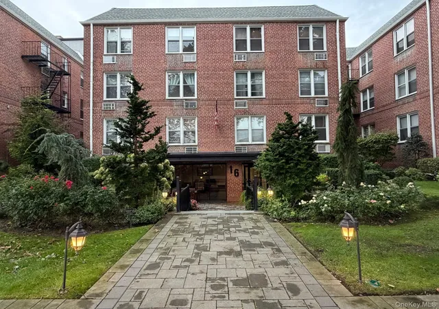 Photo 3 of Condo for sale at 16 Main St #J-2, Hempstead, NY 11518 | MLS# 1033760 | Listing updated on 2026-10-01