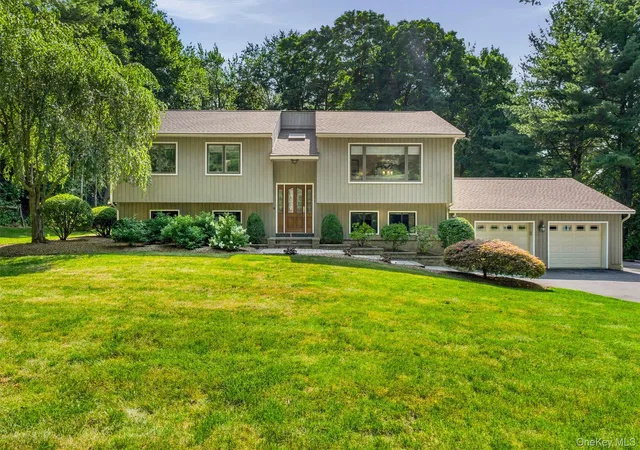 Photo 1 of Sale Pending at 259 Peaceable Hl Rd, Southeast, NY 10509 | MLS# 1033774 | Listing updated on 2026-09-03
