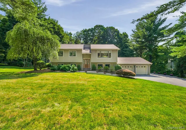 Photo 2 of Sale Pending at 259 Peaceable Hl Rd, Southeast, NY 10509 | MLS# 1033774 | Listing updated on 2026-09-03