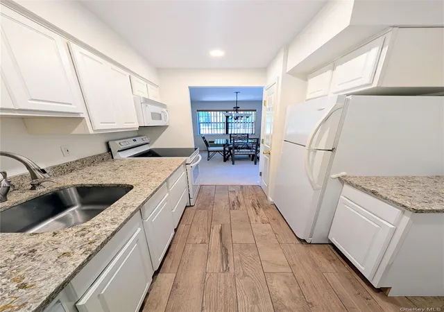 15th image of 440 Carpenter Ave #16, Newburgh (city), NY 12550 | MLS# 1033780