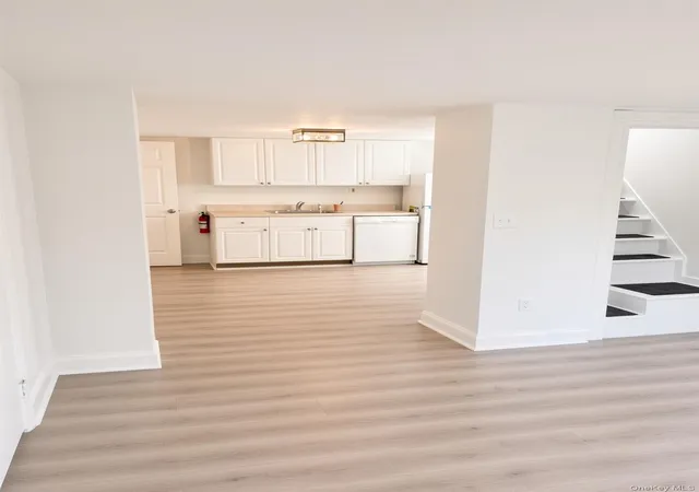 Photo 3 of Single family home for sale at 78 Scudder Ave, Huntington, NY 11768 | MLS# 1033790 | Listing updated on 2026-09-07