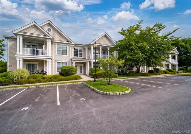 2nd image of 416 Saratoga Ln, Fishkill, NY 12524 | MLS# 1033791