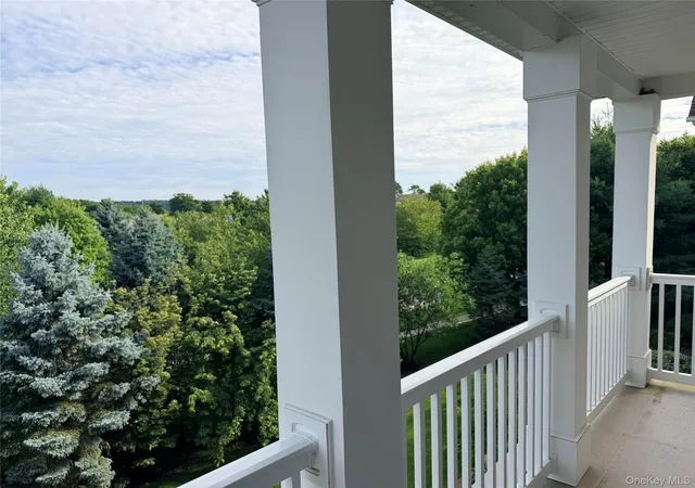 Photo 3 of Condo for sale at 416 Saratoga Ln, Fishkill, NY 12524 | MLS# 1033791 | Listing updated on 2026-08-16