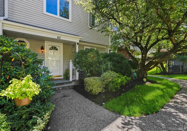 Photo 2 of Condo for sale at 452 Carrollwood Dr, Greenburgh, NY 10591 | MLS# 1033793 | Listing updated on 2026-09-27