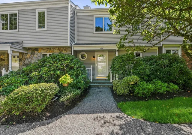 Photo 45 of Sale Pending at 452 Carrollwood Dr, Greenburgh, NY 10591 | MLS# 1033793 | Listing updated on 2026-10-13