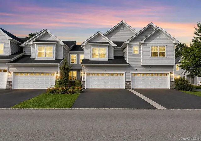 1st image of 37 Lindentree Ln, Middletown, NY 10940 | MLS# 1033808