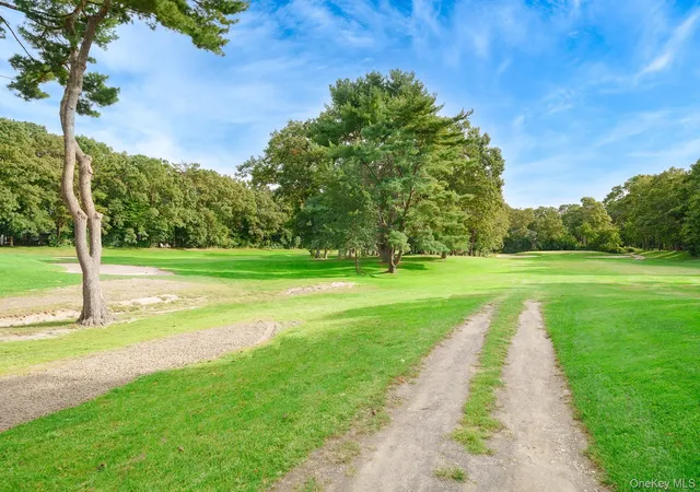 Photo 3 of Condo for sale at 147 Birchwood Rd #147, Brookhaven, NY 11763 | MLS# 1033814 | Listing updated on 2026-10-06