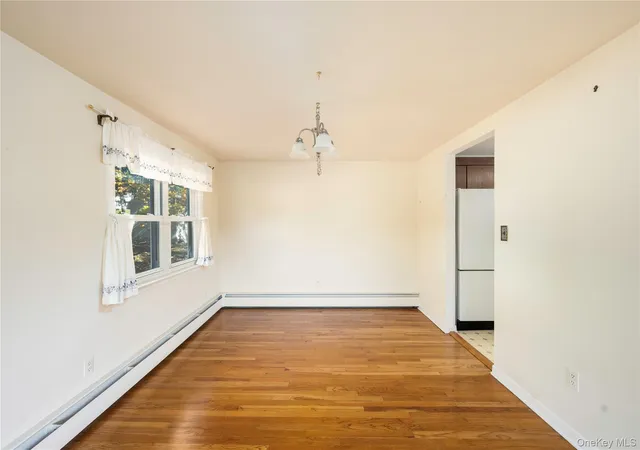 Photo 4 of Single family home for sale at 172 Ridge Rd, Woodbury, NY 10930 | MLS# 1033827 | Listing updated on 2026-10-08