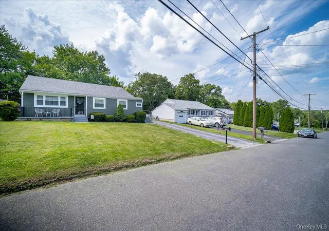 5th image of 26 Delaware Rd, Newburgh (town), NY 12550 | MLS# 1033837