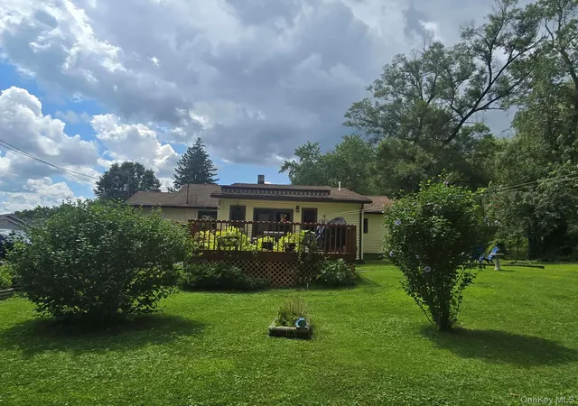 2nd image of 17 Green Ln, Wawayanda, NY 10973 | MLS# 1033842