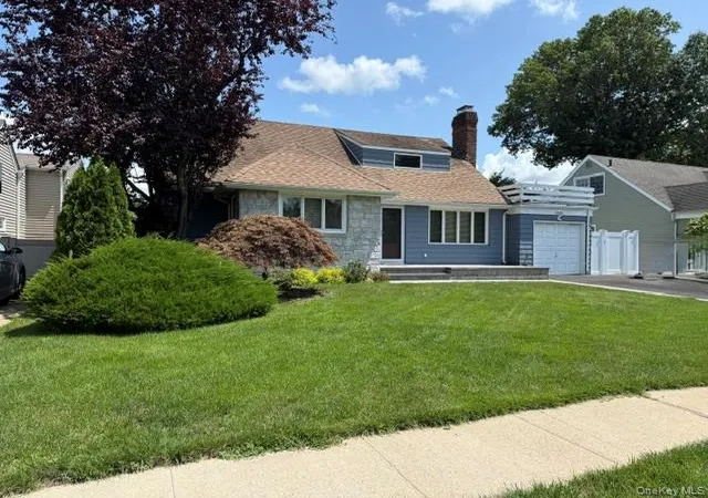Photo 1 of Sale Pending at 1321 Surrey Ln, Hempstead, NY 11570 | MLS# 1033859 | Listing updated on 2026-08-18