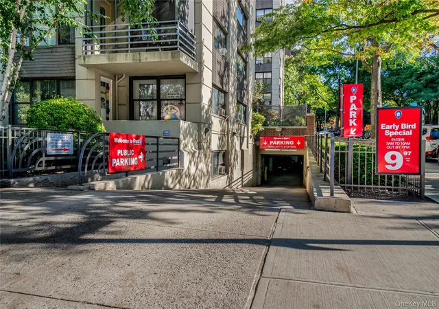 Photo 2 of Condo for sale at 98 10 64 Avenue #4H, New York, NY 11374 | MLS# 1033872 | Listing updated on 2026-10-09
