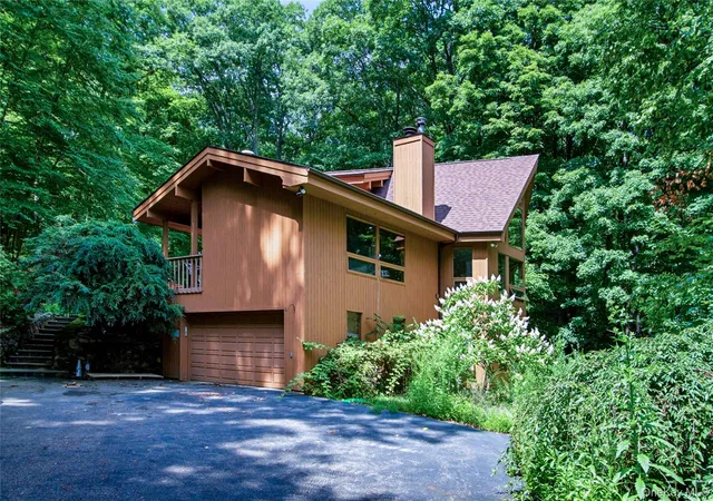 1st image of 69 Canopus Hill Rd, Putnam Valley, NY 10579 | MLS# 1033894