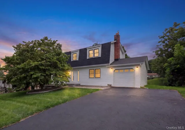 1st image of 4 Sturr Ln, Warwick (town), NY 10921 | MLS# 1033899