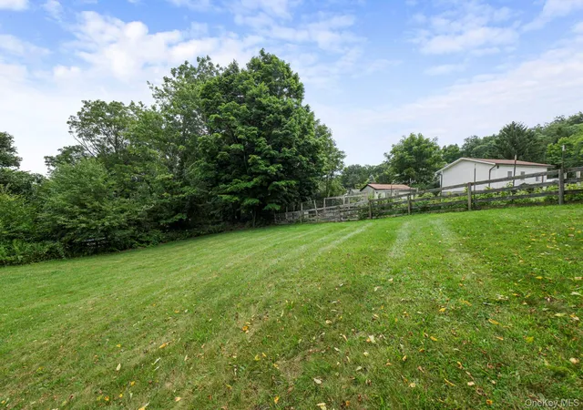 49th image of 4 Sturr Ln, Warwick (town), NY 10921 | MLS# 1033899