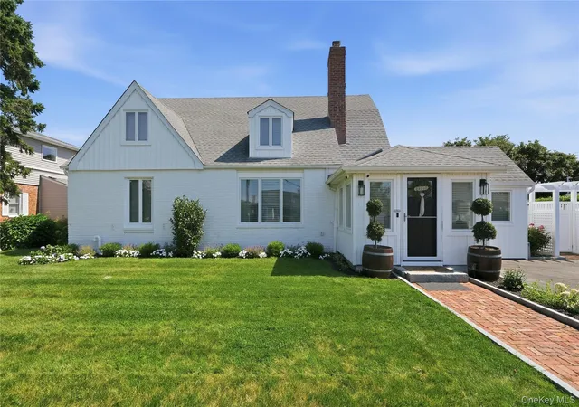 Photo 1 of Sale Pending at 57 Girard Ave, Islip, NY 11706 | MLS# 1033916 | Listing updated on 2026-08-29