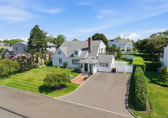 Photo 2 of Sale Pending at 57 Girard Ave, Islip, NY 11706 | MLS# 1033916 | Listing updated on 2026-08-29