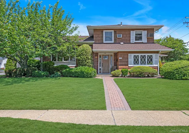 1st image of 430 Violet St, Oyster Bay, NY 11762 | MLS# 1033924