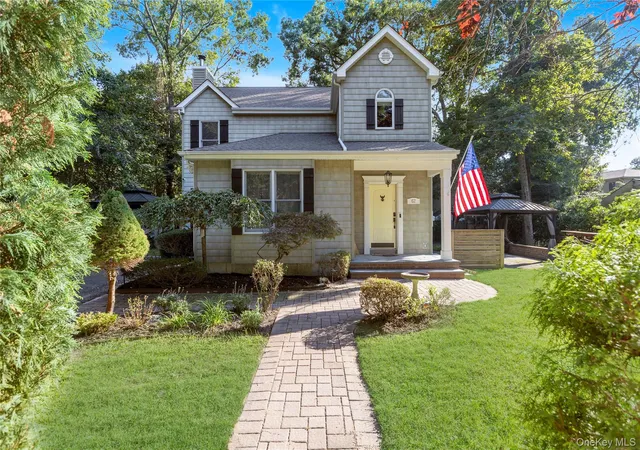 Photo 1 of Sale Pending at 62 Douglaston Rd, Brookhaven, NY 11789 | MLS# 1033926 | Listing updated on 2026-10-07