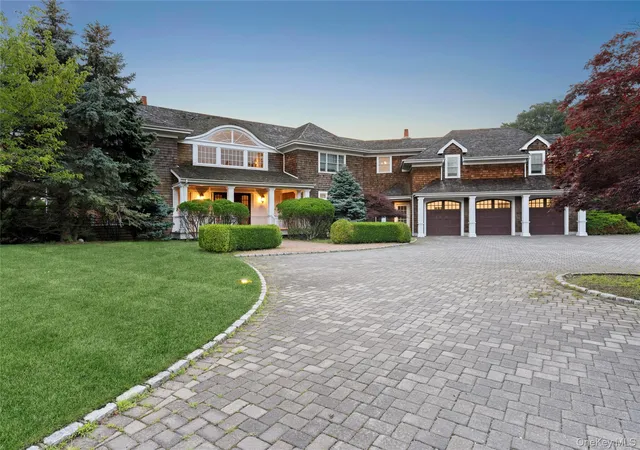 Single family home for sale at 19 Jagger Ln, Southampton, NY 11977 | MLS# 1033957