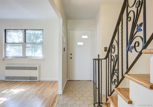 Photo 3 of Single family home for sale at 50-35 207th Street, New York, NY 11364 | MLS# 1033964 | Listing updated on 2026-08-09