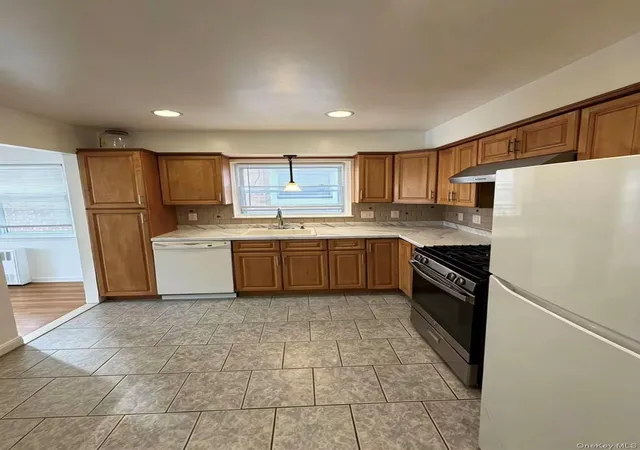 Photo 2 of Single family home for sale at 4327 215th Street, New York, NY 11361 | MLS# 1033971 | Listing updated on 2026-08-04