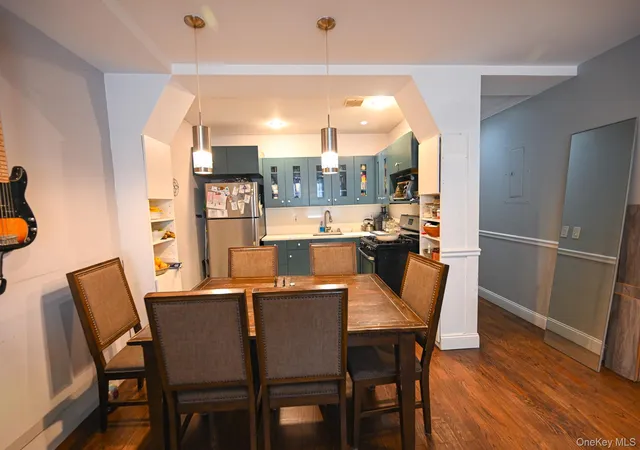 Photo 4 of House for sale at 37 Montauk Ave, New York, NY 11208 | MLS# 1033974 | Listing updated on 2026-09-25