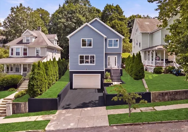 Photo 1 of Single family home for sale at 7 Wyanoke St, White Plains, NY 10606 | MLS# 1033982 | Listing updated on 2026-08-30