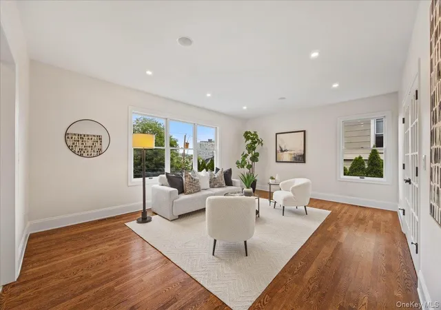 Photo 4 of Single family home for sale at 7 Wyanoke St, White Plains, NY 10606 | MLS# 1033982 | Listing updated on 2026-08-30