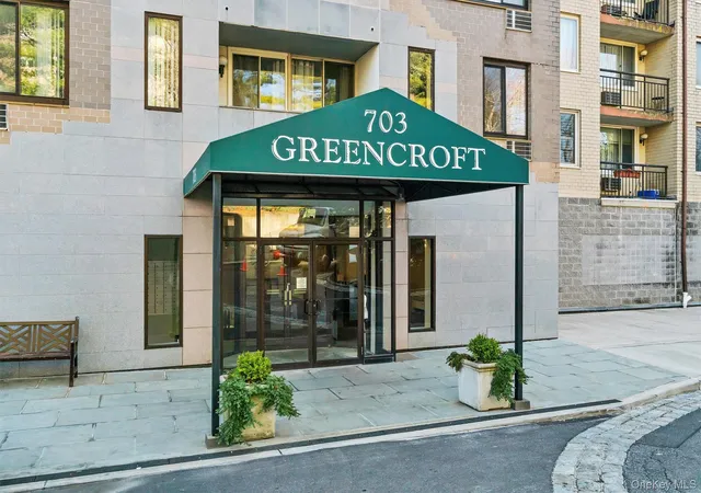 1st image of 703 Pelham #301, New Rochelle, NY 10805 | MLS# 1034001