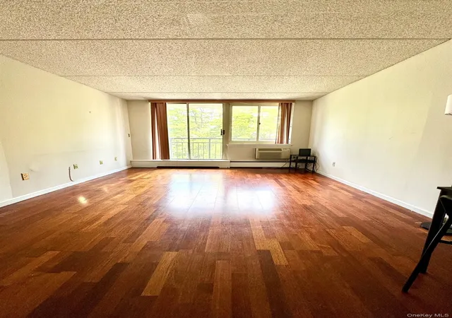 5th image of 703 Pelham #301, New Rochelle, NY 10805 | MLS# 1034001