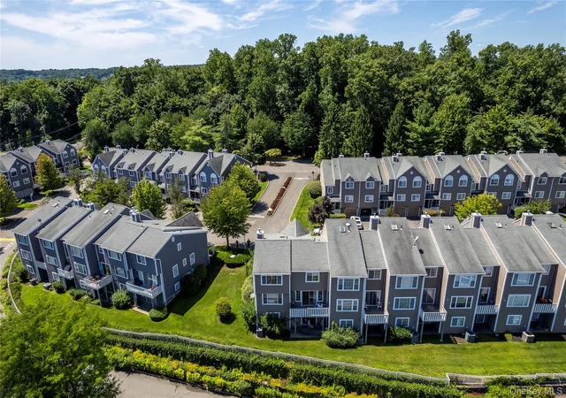 Photo 5 of Condo for sale at 45 Eagle Ridge Way, Clarkstown, NY 10954 | MLS# 1034003 | Listing updated on 2026-08-21