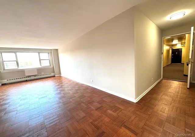 Listing Photo 5 - Condo for sale in building located at 8900 170Th St, New York, NY 11432 - Unit #7D