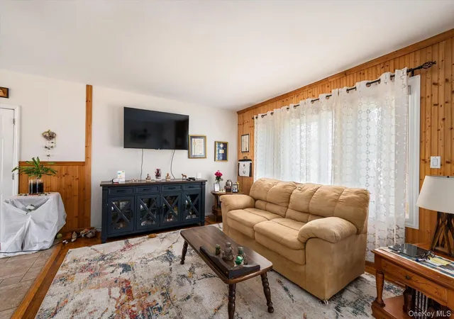 Photo 3 of Sale Pending at 2707 Gull Ave, Brookhaven, NY 11763 | MLS# 1034005 | Listing updated on 2026-09-08