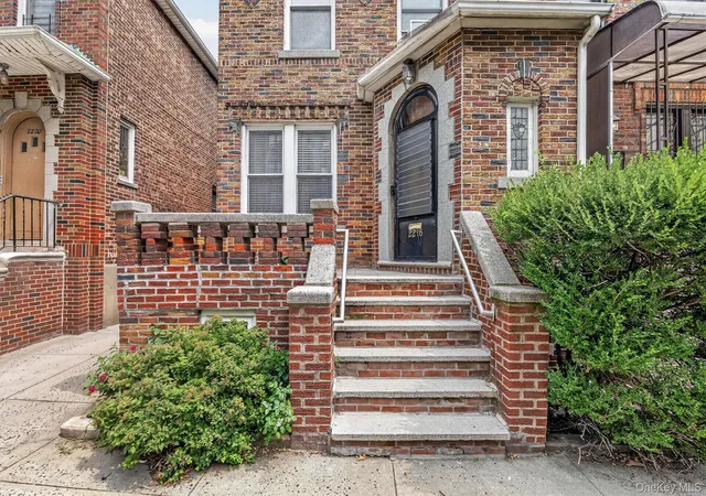 5th image of 2218 Holland Ave, New York, NY 10467 | MLS# 1034028