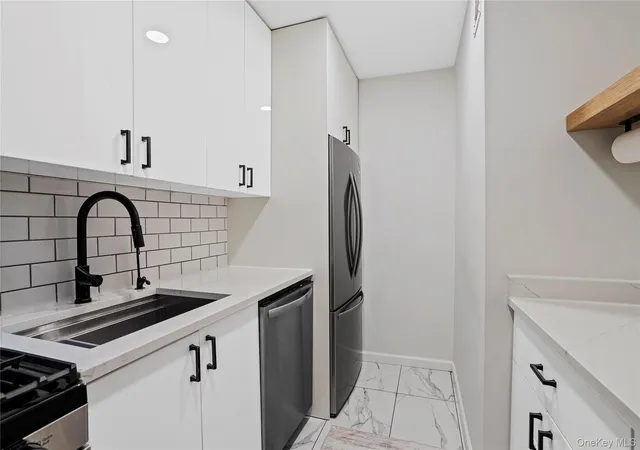Photo 3 of Condo for sale at 151 25 88th Street #4E, New York, NY 11414 | MLS# 1034053 | Listing updated on 2026-08-06