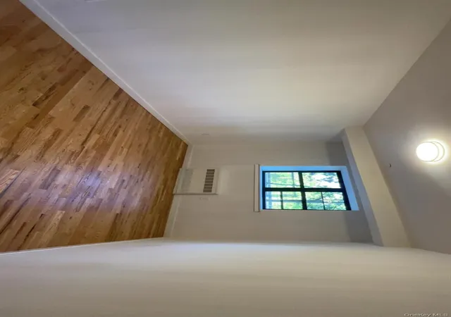 Photo 3 of Condo for sale at 671 Bronx River Rd #LG, Yonkers, NY 10704 | MLS# 1034059 | Listing updated on 2026-08-05