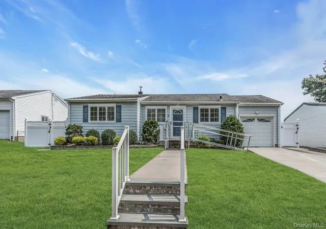 Photo 1 of Single family home for sale at 8 Gerhard Rd, Oyster Bay, NY 11803 | MLS# 1034073 | Listing updated on 2026-09-05
