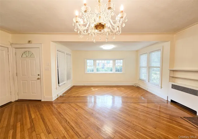 Photo 1 of Single family home for sale at 256 15 Pembroke Ave, North Hempstead, NY 11020 | MLS# 1034090 | Listing updated on 2026-09-05