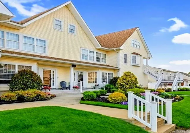 Photo 3 of Single family home for sale at 226 Westside Ave #B, Hempstead, NY 11520 | MLS# 1034100 | Listing updated on 2026-08-26