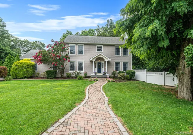 Photo 1 of Sale Pending at 8 Old Orchard Ct, Brookhaven, NY 11778 | MLS# 1034101 | Listing updated on 2026-09-12
