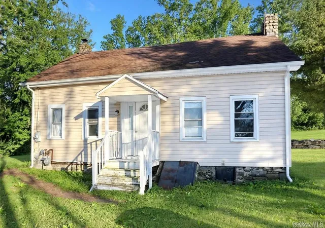 Photo 1 of Single family home for sale at 1 Klingher Ct, Ramapo, NY 10970 | MLS# 1034102 | Listing updated on 2026-08-14