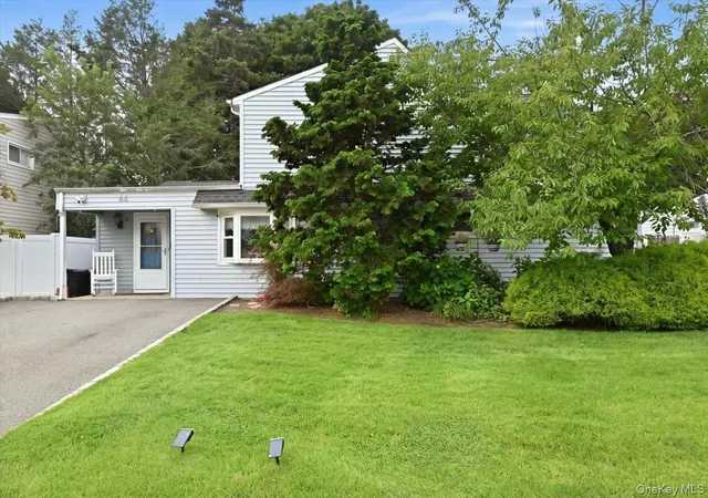 Photo 2 of Single family home for sale at 64 Bridle Ln, Oyster Bay, NY 11801 | MLS# 1034110 | Listing updated on 2026-10-07