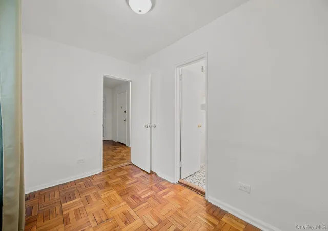 Photo 4 of House for sale at 50-22 40th Street #1A, New York, NY 11104 | MLS# 1034127 | Listing updated on 2026-09-02