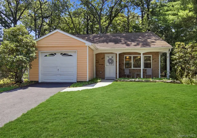 Photo 1 of Sale Pending at 254 Edinburgh Dr, Brookhaven, NY 11961 | MLS# 1034129 | Listing updated on 2026-08-31