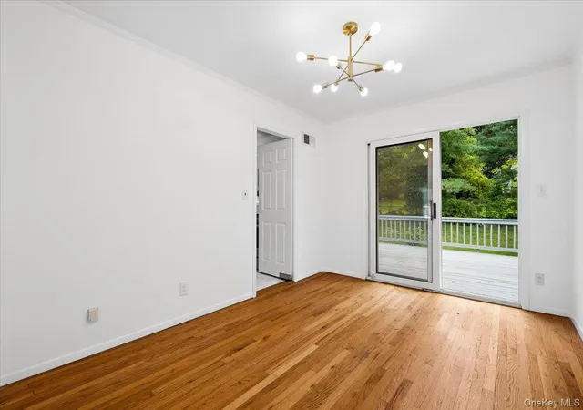 Photo 4 of Sale Pending at 21 Primrose Ave, New Rochelle, NY 10583 | MLS# 1034132 | Listing updated on 2026-09-12