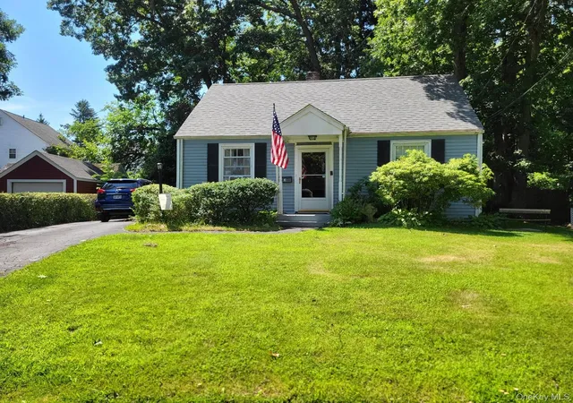 3rd image of 3 Vanamee St, Newburgh (city), NY 12550 | MLS# 1034149