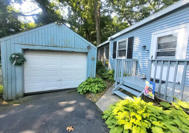 5th image of 3 Vanamee St, Newburgh (city), NY 12550 | MLS# 1034149