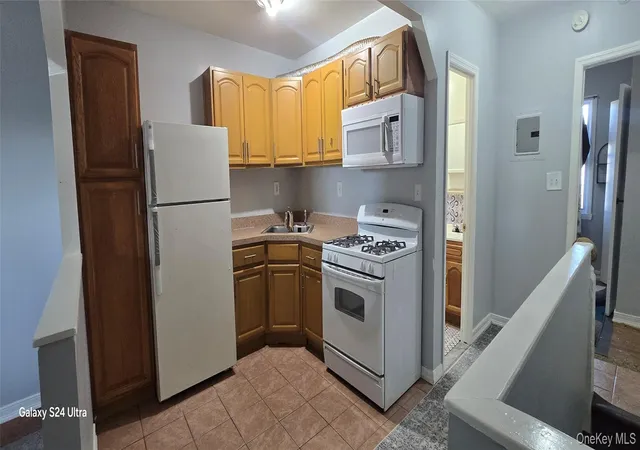 Listing Photo 5 - Condo for sale in building located at 116-33 134th St, New York, NY 11420