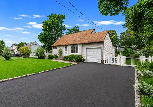 1st image of 236 36Th St, Babylon, NY 11757 | MLS# 1034187
